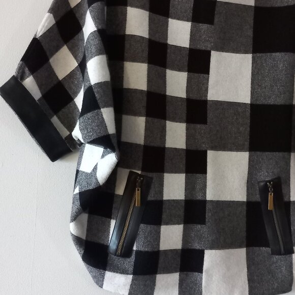 JOSEPH RIBKOFF checkered poncho/cape/sweater - Picture 4 of 11